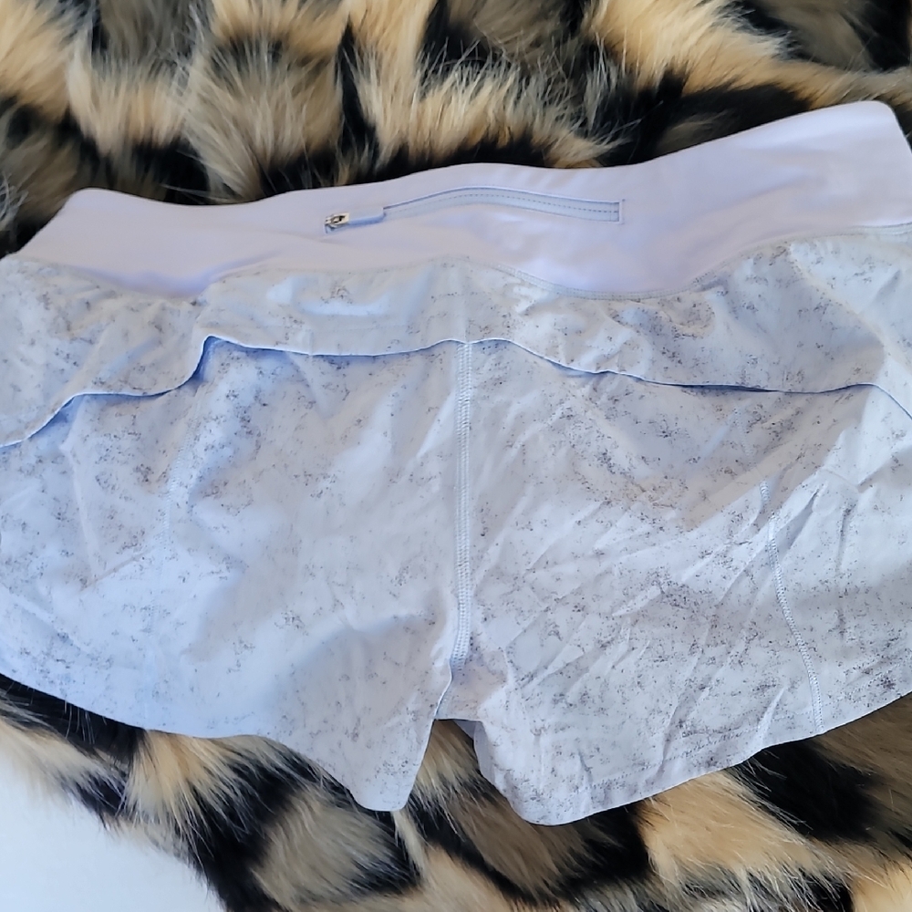 lululemon athletica Light Purple Athletic Shorts - Picture 4 of 8